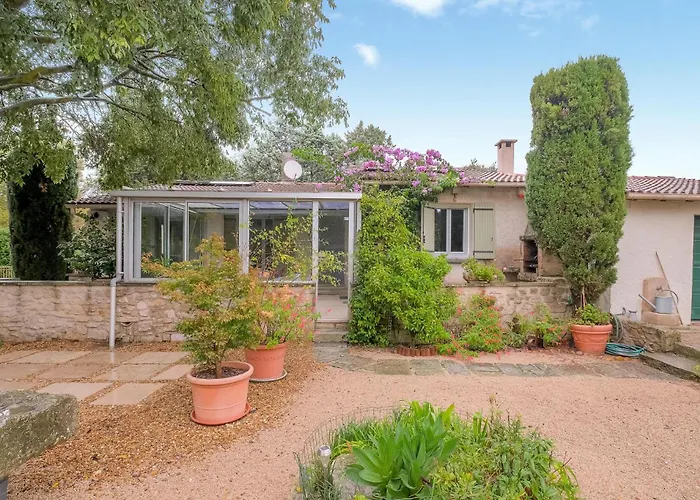 Lovely Home In Saint-Remy-De-Provence