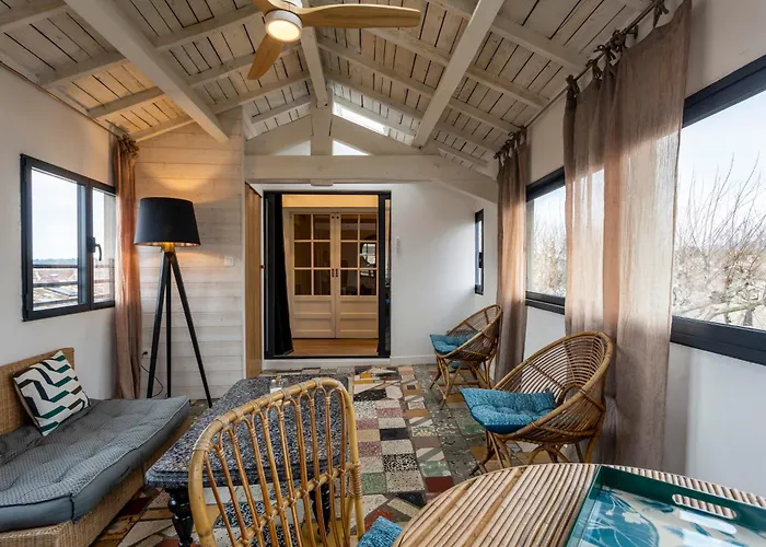 Le 9 Victor Hugo Vue Sur Les Toits, Loft Triplex Avec Terrasse, Intra Muros